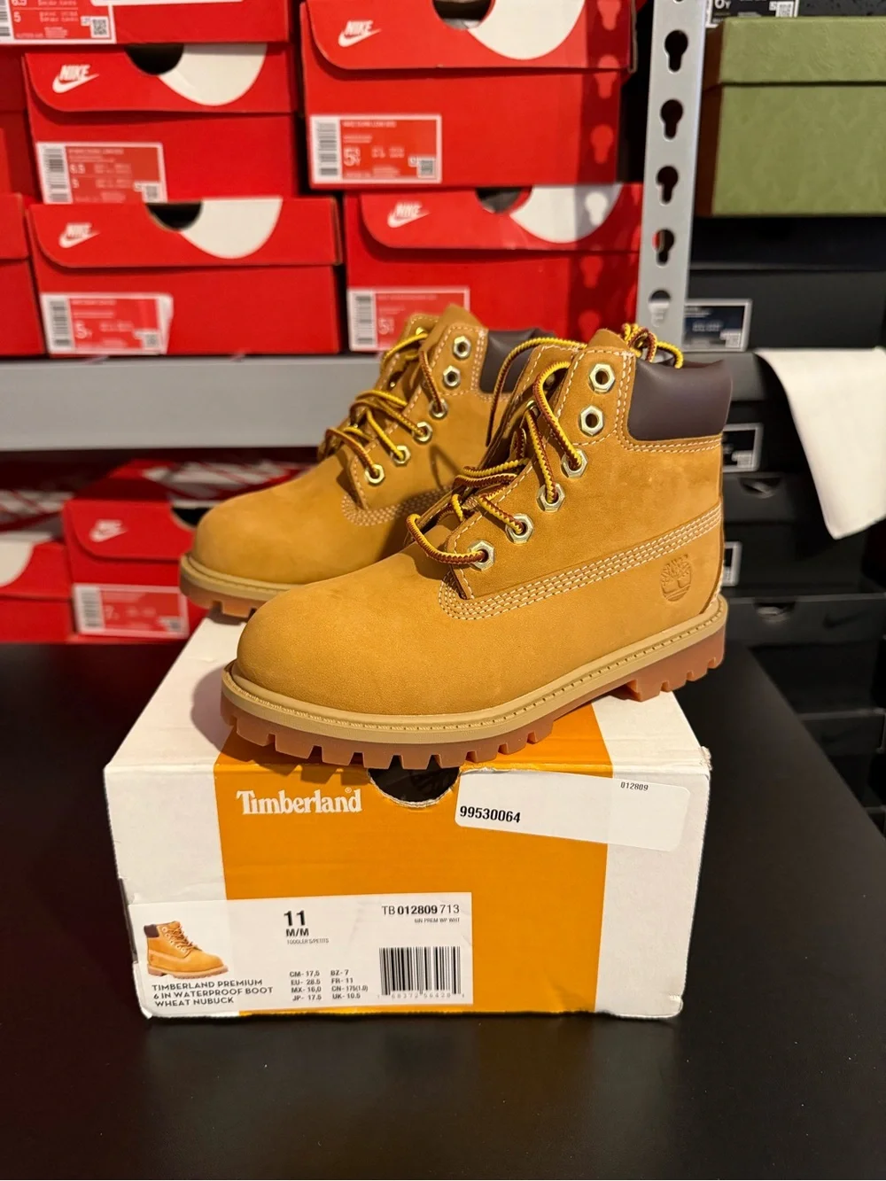 Timberland WheatPremium Nubuck Boots PreSchool Kids size 11